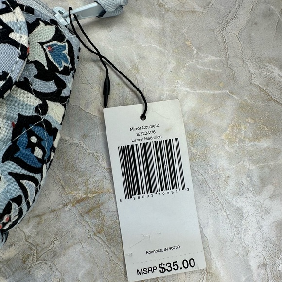 Vera Bradley Mirror Cosmetic Bag Lisbon Medallion - Picture 3 of 8